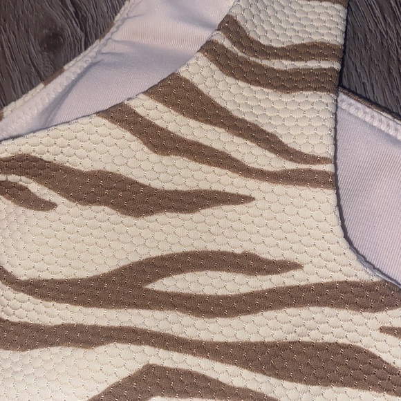 💗Aerie Bikini Top - Picture 3 of 4